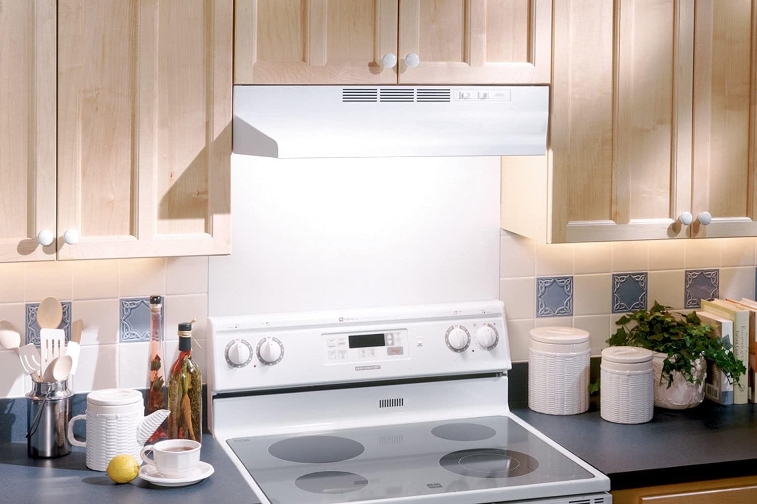 Broan-NuTone 413001 Non-Ducted Ductless Range Hood